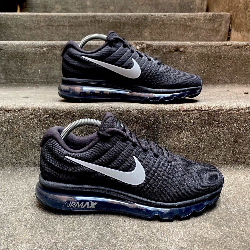 Nike Air Max 2017 Triple Black Running Shoes
